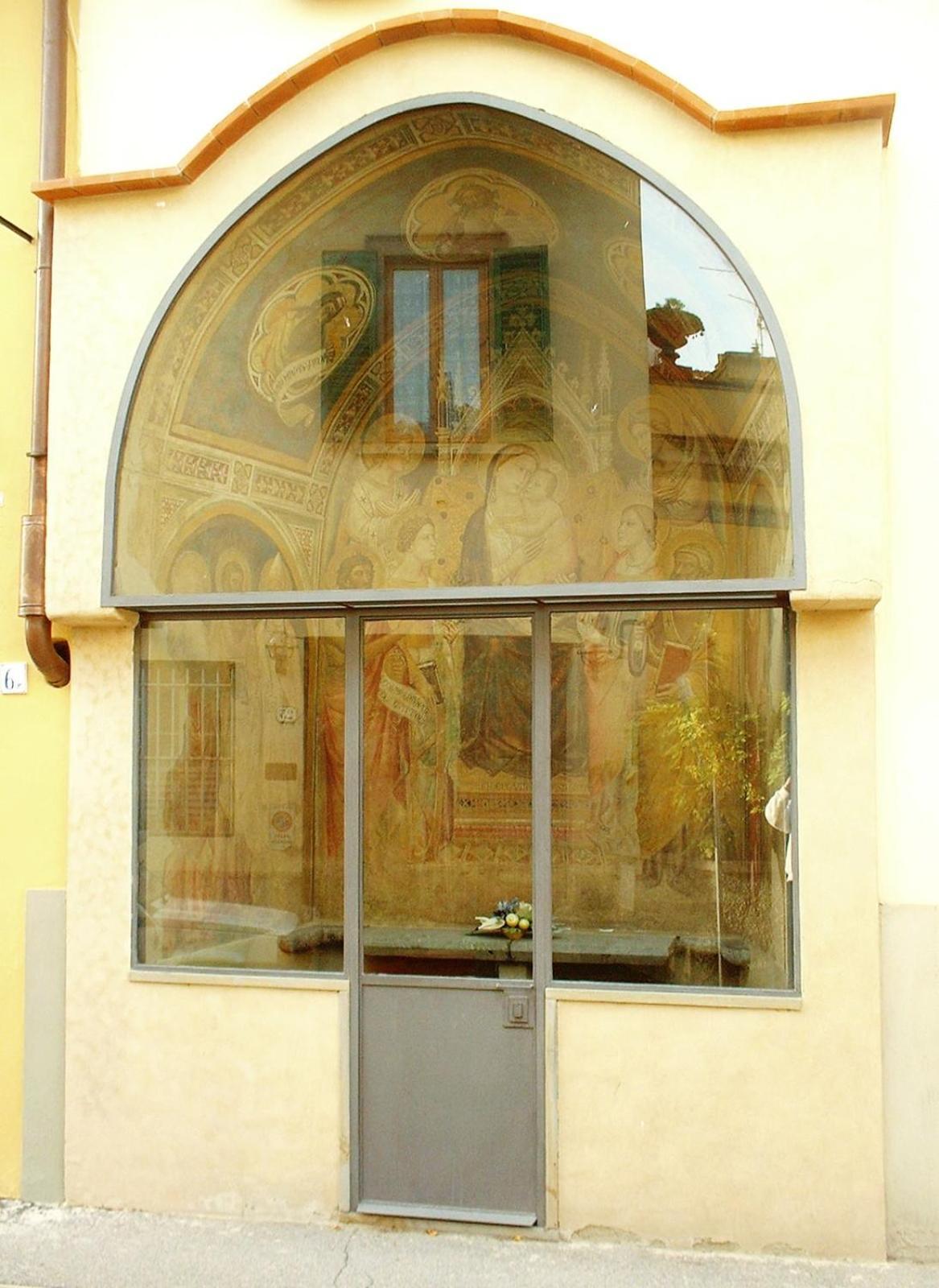 Lovely In Firenze